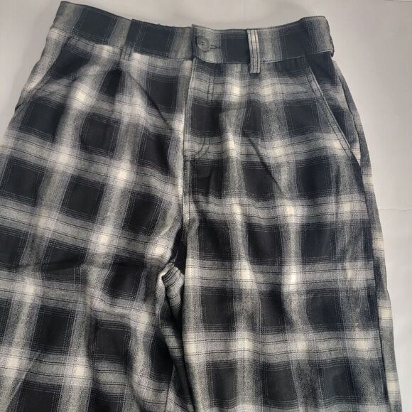 Kendall & Kylie Black and White Plaid Wide Leg Pants - Picture 4 of 9